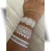 Alternative aux accessoires Traditionnels : Tatouage bracelet doré et blanc