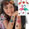 Tatouage flamant rose love