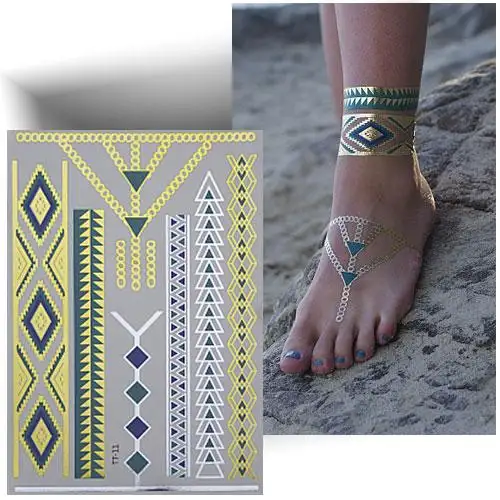 Tatouage éphémère chevillère dorée effet bijou de peau, appliqué sur cheville, tendance été et soirée.