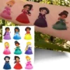 Tatouage éphémère princesse pailleté, comprenant 9 motifs scintillants et colorés, parfaits pour les petites filles. Facile à appliquer avec de l’eau et à retirer avec une crème grasse.