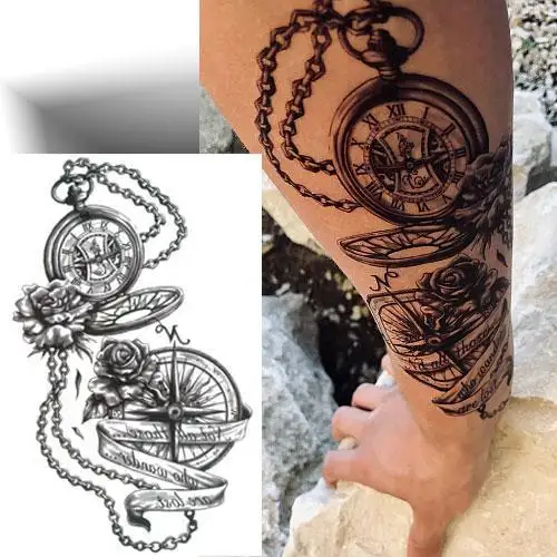 tatouage éphémère montre à gousset réaliste noir gris avec citation not all those who wander are lost